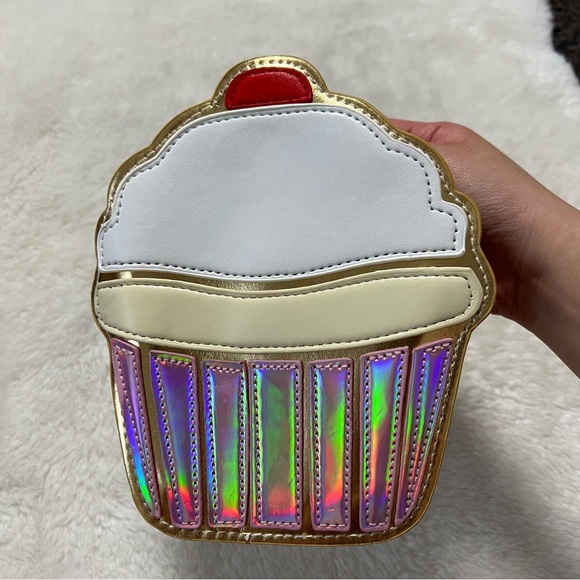 Boutique ice cream crossbody bag - Picture 4 of 5